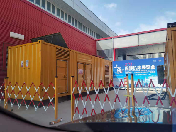 舟曲出租发电机-柴油发电机和汽油发电机哪个更好一些？
